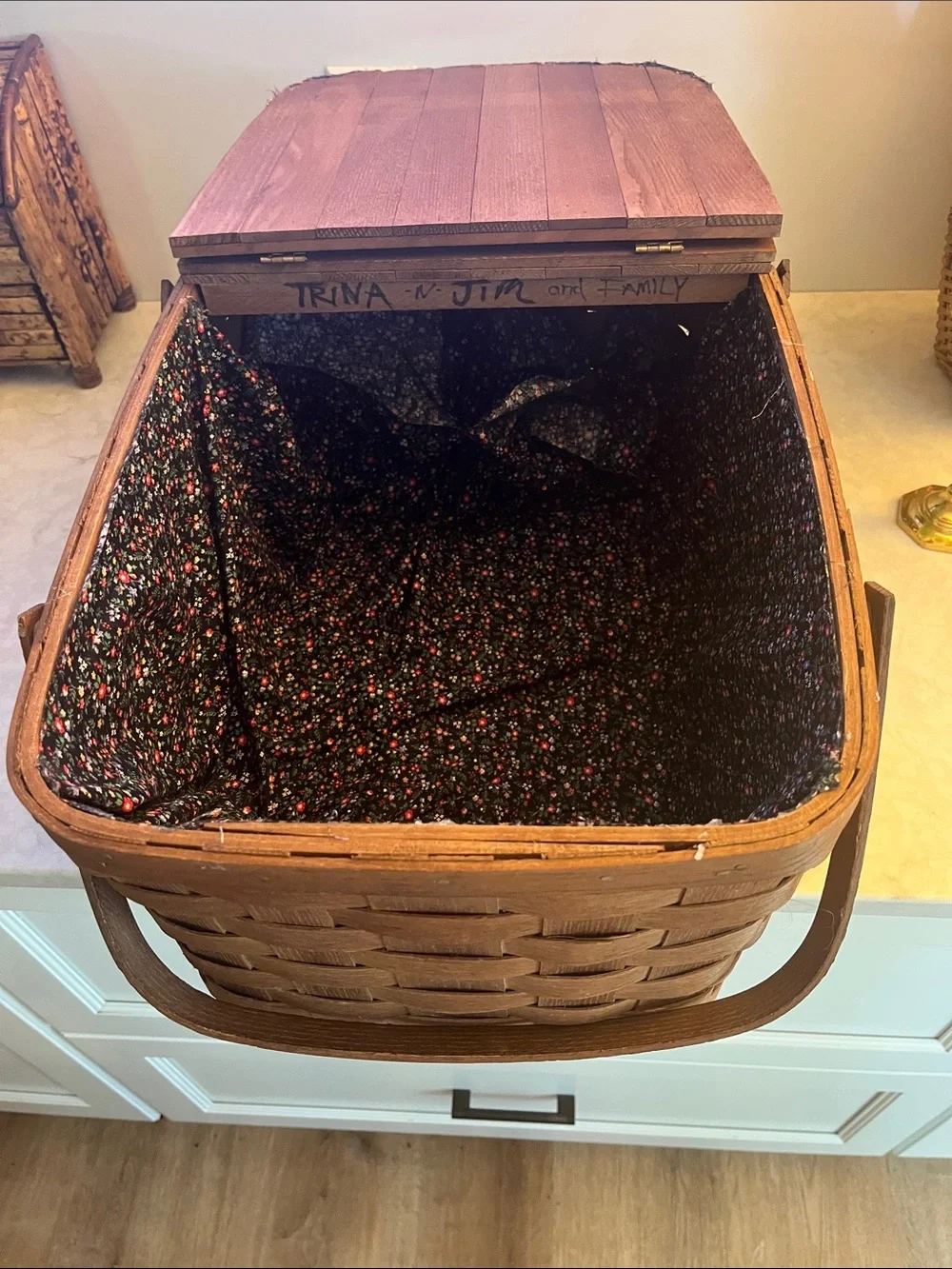 Vintage Basketville Large  Woven Wood Picnic Basket Home Decor